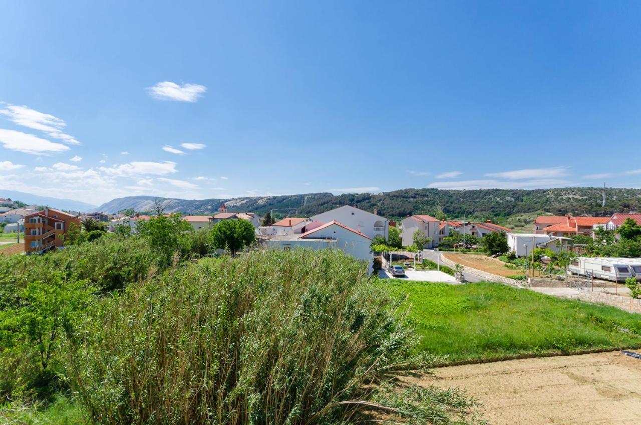 לופאר Apartments Rajka מראה חיצוני תמונה